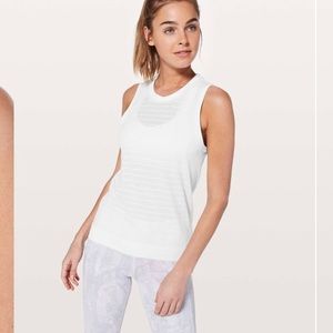 Lululemon Breeze By Myscle Tank II